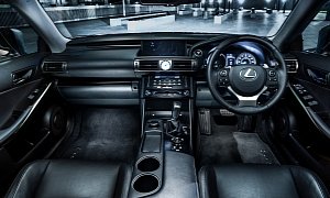Lexus Refreshes the IS 300h Range With the Advance Equipment Level