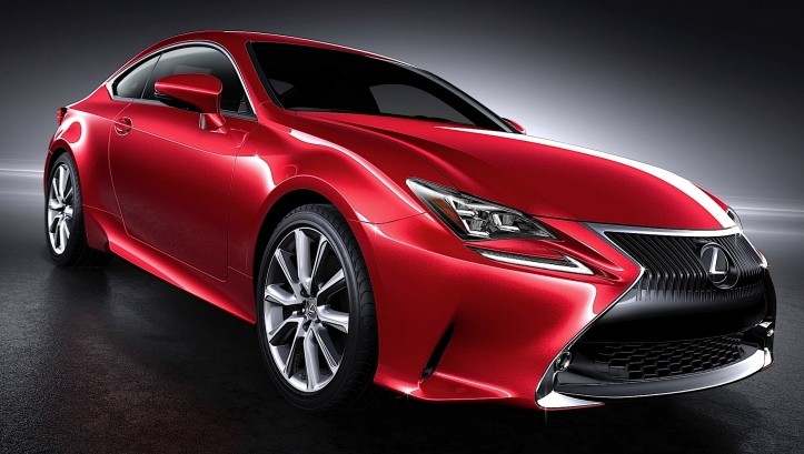 Lexus RC in Special Red