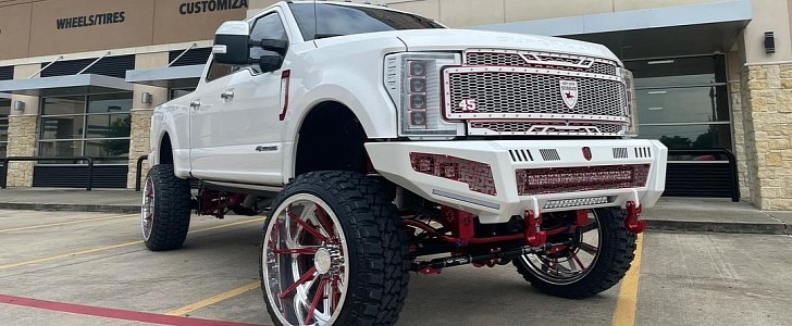 Devin White's 8-inch lifted Ford F-250 riding on bespoke 26-inch Forgiato wheels 