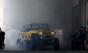 Lifted Jeep Wranglers Doing Monster Burnouts Is How Offroaders Party on Asphalt