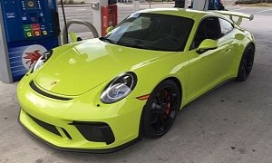 Light Green 2018 Porsche 911 GT3 Manual Shines Bright in Florida