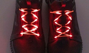 Light-Up Shoelaces Will Keep Cyclists and Joggers Safe in Traffic