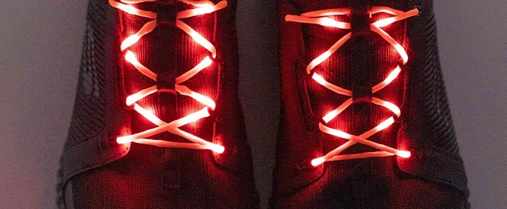 Light-up shoelaces would make cyclists and joggers more visible in traffic, safer