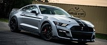 Like-New Mustang Shelby GT500 Costs More Than a Couple of Expedition SUVs
