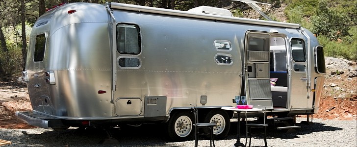 This Airstream International CCD is a stylish trailer turned into a luxury retreat