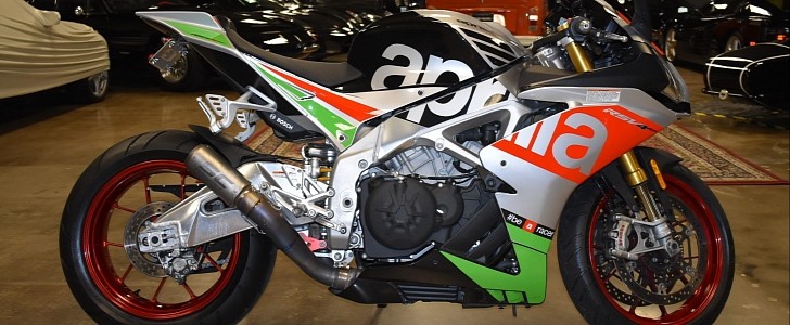 Limited-Edition Aprilia RSV4 RF Appears on the Block Looking Clean as a Whistle