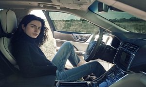 Lincoln Goes Artsy with Its New Continental Campaign Signed by Annie Leibovitz