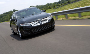 Lincoln MKS to Be Unexpectedly Promoted during the Grammys