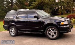 Lincoln Navigator Previously Owned by David Beckham Is Up for Grabs
