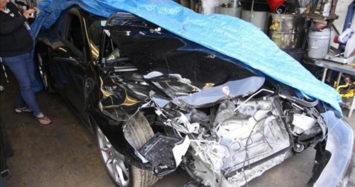 Lindsay's Crashed Porsche