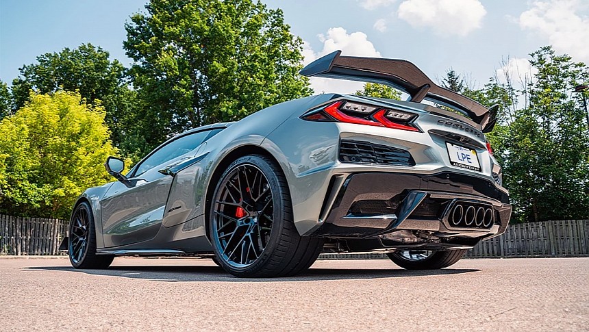 C8 Chevy Corvette Z06 exhaust from Lingenfelter