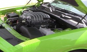 Listen to the 2015 Dodge Challenger SRT Hellcat Engine, Not Its Exhaust