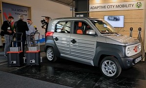 Live Pics: Adaptive City Mobility One Concept Shows Idea for Modular EV
