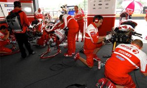 Live Streaming of Imola Action Offered by Ducati
