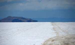 Local Industry Helps Murdering the Bonneville Salt Flats, Few Seem to Care