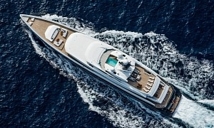 London Billionaire Flaunts His Bespoke $115M Superyacht With a Unique Underwater Lounge