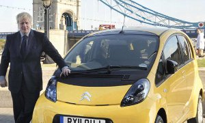 London Mayor Greets the Citroen C-Zero