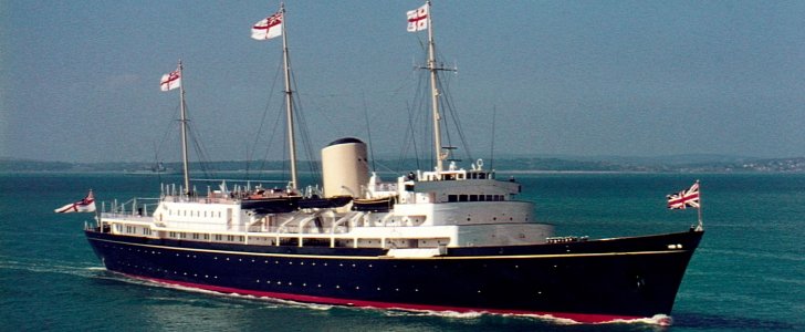 HMY Britannia was controversially decommissioned in 1997