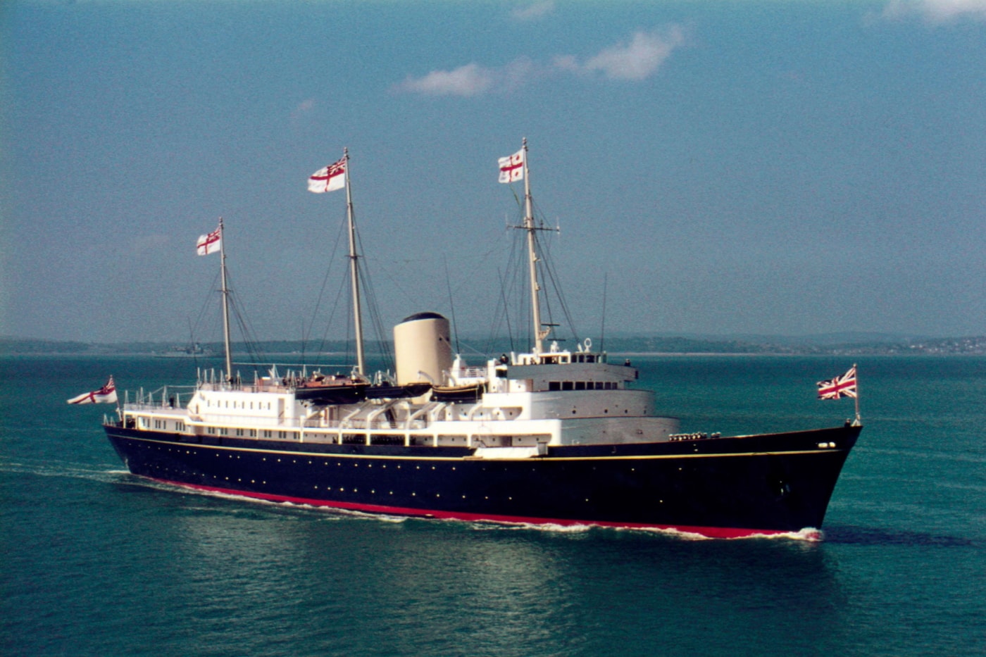 Lord Proposes Building a New Royal Yacht Britannia to Boost Country’s Morale - autoevolution
