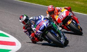 Lorenzo and Marquez in Photo-Finish at Mugello, Rossi Betrayed by His Engine