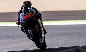 Lorenzo Dominates Friday Practice at Motegi, Seems to Successfully Overcome His Shoulder Injury