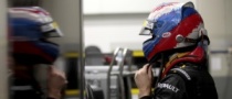 Lotus Renault Boss Tells Petrov to Change F1 Approach