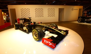 Lotus Renault Car Livery Against the Law in Canada?