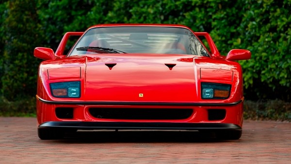 Ferrari F40 auction showcase