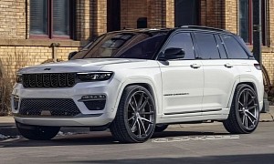 Lowered 2022 Jeep Grand Cherokee With CGI “Shadow Line” Looks Swanky in Town