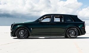 Lowered, Widebody Rolls-Royce Cullinan on 24s Has a Dark Emerald Novitec Overdose