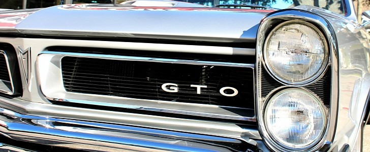 1965 Pontiac GTO restomod