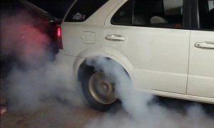 LSX V8 Engine Swap for Kia Sorento Is Ridiculously Cool, Burnouts Are Complimentary <span>· Video</span>
