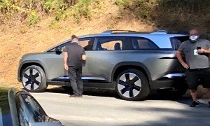 Lucid SUV Prototype Spotted for the First Time With Air Production Car