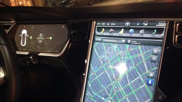 Ludacris Calls His Tesla Model S Control Screen Ludicrous 