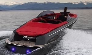 The M 800-R Is an Electric Sports Boat You'll Need $480,000 For