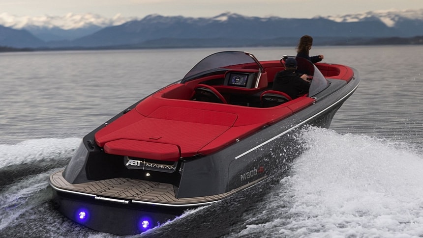 M 800-R Is an Electric Sports Boat You'll Need $480,000 For