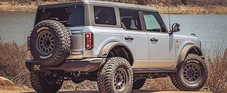 2021 Ford Bronco with MagnaFlow exhaust system