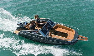 Magonis Unleashes First Boat, the E-550: Electric and Italian Luxury for Pennies