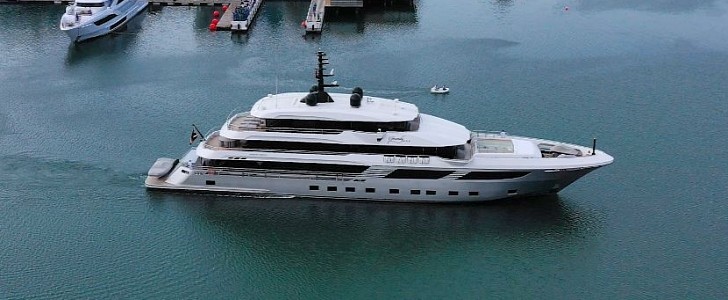 Majesty 175 is the world's largest composite-built yacht and it's just been delivered to the owner