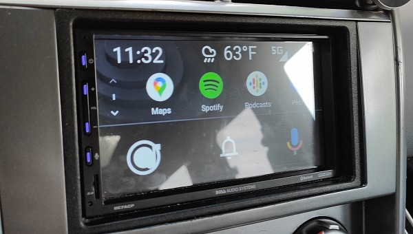 Everything is larger on the Android Auto screen
