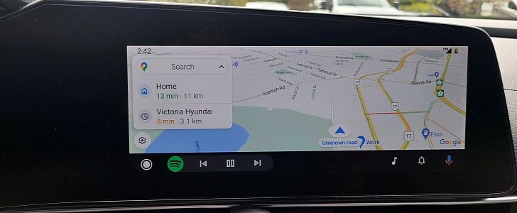 Android Auto on wide screen