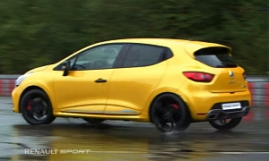 Make a Video of You Behind the Wheel of Clio IV RS 200 EDC