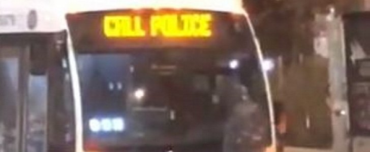 Irate passenger attacks NYC bus, causes $2K worth of damage