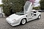Man Falls in Love With a Lambo Countach, Signs the Purchase Contract on the Car's Spoiler