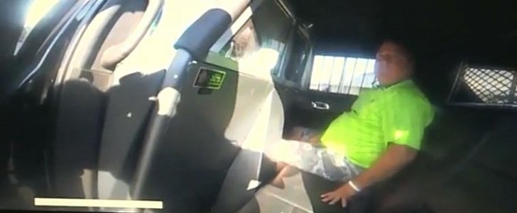 Ohio man calls police from the back of police cruiser to complain about the AC