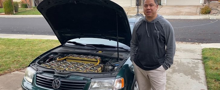 Man Converts Old VW Passat to Electric, Does 90,000 Miles in 10 Years