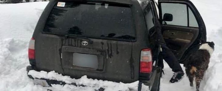 Man and dog spent 5 days stuck in Toyota 4Runner caught in snowstorm in Oregon