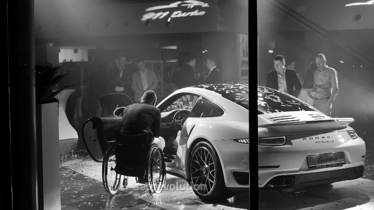 Man in Wheelchair loves Porsche 911