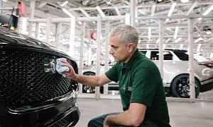 Manchester United Boss Mourinho Helps Build His Own F-PACE in Solihull