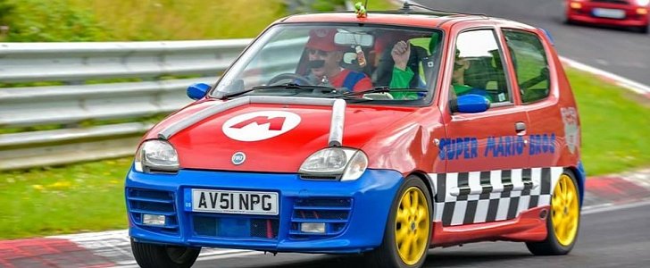 Mario and Luigi Hit Nurburgring in Fiat Seicento "Go-Kart"
